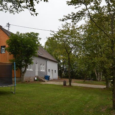 Cozy Holiday Home In Neuendorf With Garden Exteriér fotografie
